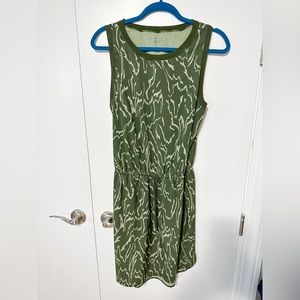Athleta Rincon Dress Size M